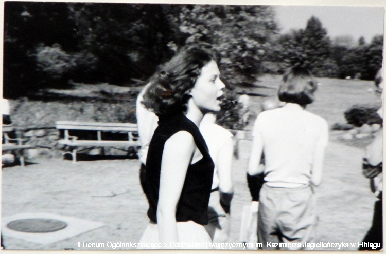 1980 81 27b